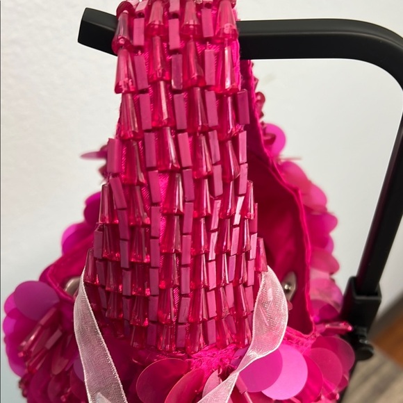 Pink Beaded Mini Tote Bag with Voluminous Texture 💖 - Picture 4 of 6